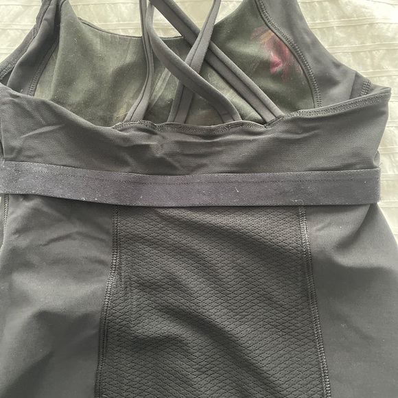 Lululemon Energy Tank
Midnight Iris Multi / Black size 4. Excellent condition. - Picture 12 of 14